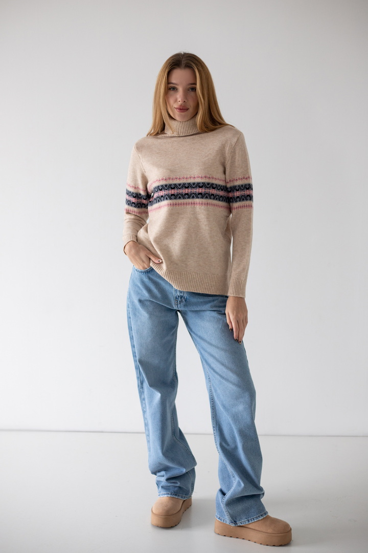 Светр жіночий